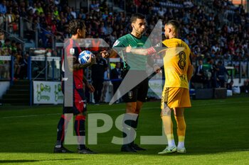 2022-11-12 - Daniele Rutella Arbitro Referee - CAGLIARI CALCIO VS AC PISA - ITALIAN SERIE B - SOCCER