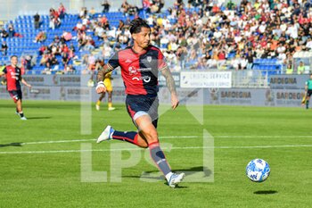 2022-11-12 - Gianluca Lapadula of Cagliari Calcio - CAGLIARI CALCIO VS AC PISA - ITALIAN SERIE B - SOCCER