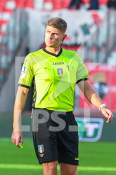 2022-12-04 - Referee Mr. Francesco Cosso fro Reggio Calabria - SSC BARI VS AC PISA - ITALIAN SERIE B - SOCCER