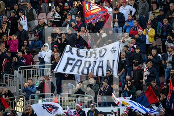 2022-12-26 - Tifosi, Fans, Supporters of Cagliari Calcio, Fabian O'Neill - CAGLIARI VS COSENZA - ITALIAN SERIE B - SOCCER