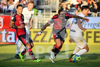 2022-12-26 - Gianluca Lapadula of Cagliari Calcio - CAGLIARI VS COSENZA - ITALIAN SERIE B - SOCCER