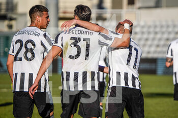 2022-02-23 - I giocatori della Juventus U23 festeggiano il gol del vantaggio - JUVENTUS U23 VS PRO PATRIA - ITALIAN SERIE C - SOCCER