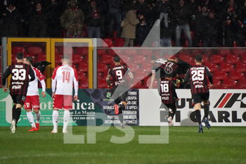 2022-02-26 - Alessio Curcio (Calcio Foggia 1920) esulta dopo aver segnato il gol del 1-0 - FOGGIA VS BARI - ITALIAN SERIE C - SOCCER