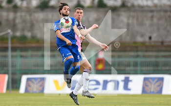 2022-03-27 - Giuseppe Guadagni (26) Paganese Calcio 1926 e Ivan Marconi (15) Palermo F.C. - PAGANESE VS PALERMO - ITALIAN SERIE C - SOCCER