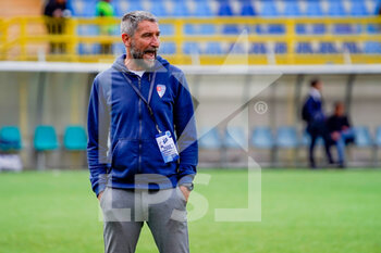 2022-05-01 - Pro Patria Coach Massimo Sala during warm up the Lega Pro 2021-2022 match between Lecco and Pro Patria on May 1, 2022 at Rigamonti-Ceppi Stadium in Lecco, Italy - PLAYOFF - LECCO VS PRO PATRIA - ITALIAN SERIE C - SOCCER