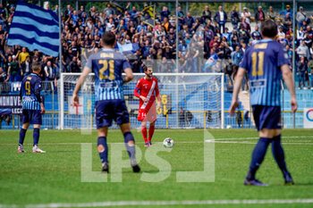 2022-05-01 - Pro Patria midfielder Luca Bertoni during the Lega Pro 2021-2022 match between Lecco and Pro Patria on May 1, 2022 at Rigamonti-Ceppi Stadium in Lecco, Italy - PLAYOFF - LECCO VS PRO PATRIA - ITALIAN SERIE C - SOCCER