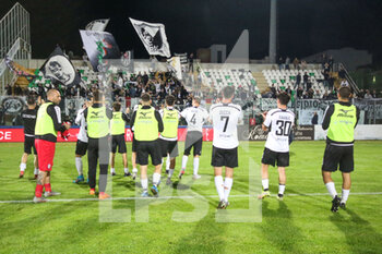 2022-05-08 - Cesena players greetings their supporters - PLAY OFF - MONOPOLI VS CESENA - ITALIAN SERIE C - SOCCER