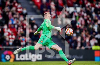 2022-01-20 - Marc-Andre ter Stegen of FC Barcelona during the Spanish Cup, Copa del Rey, round of 16 football match between Athletic Club and FC Barcelona on January 20, 2022 at San Mames stadium in Bilbao, Spain - ATHLETIC CLUB VS FC BARCELONA - SPANISH CUP - SOCCER