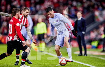 2022-01-20 - Pedri of FC Barcelona during the Spanish Cup, Copa del Rey, round of 16 football match between Athletic Club and FC Barcelona on January 20, 2022 at San Mames stadium in Bilbao, Spain - ATHLETIC CLUB VS FC BARCELONA - SPANISH CUP - SOCCER