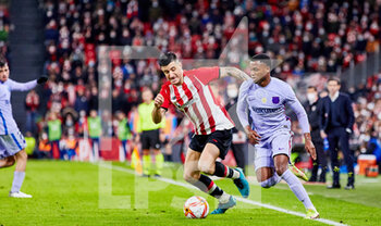 2022-01-20 - Yuri Berchiche of Athletic Club and Ansu Fati of FC Barcelona during the Spanish Cup, Copa del Rey, round of 16 football match between Athletic Club and FC Barcelona on January 20, 2022 at San Mames stadium in Bilbao, Spain - ATHLETIC CLUB VS FC BARCELONA - SPANISH CUP - SOCCER