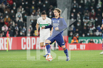 2022-01-20 - Luka Modric of Real Madrid during the Spanish Cup, Copa del Rey, round of 16 football match between Elche CF and Real Madrid on January 20, 2022 at Martinez Valero stadium in Elche, Alicante, Spain - ELCHE CF VS REAL MADRID - SPANISH CUP - SOCCER
