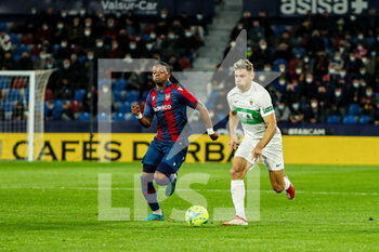 2022-02-25 - Lucas Boye of Elche CF and Mickael Malsa of Levante UD during the Spanish championship La Liga football match between Levante UD and Elche CF on February 25, 2022 at the Ciutat de Valencia Stadium in Valencia, Spain - LEVANTE UD VS ELCHE CF - SPANISH LA LIGA - SOCCER