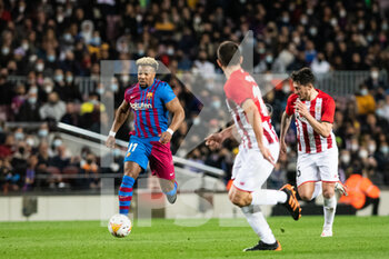 2022-02-27 - Adama Traore of FC Barcelona during the Spanish championship, La Liga football match between FC Barcelona and Athletic Club on February 27, 2022 at Camp Nou stadium in Barcelona, Spain - FC BARCELONA VS ATHLETIC CLUB - SPANISH LA LIGA - SOCCER