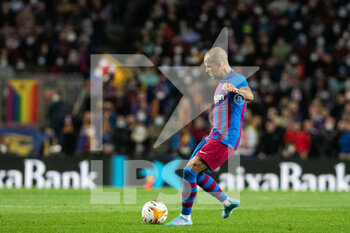 2022-02-27 - Dani Alves of FC Barcelona during the Spanish championship, La Liga football match between FC Barcelona and Athletic Club on February 27, 2022 at Camp Nou stadium in Barcelona, Spain - FC BARCELONA VS ATHLETIC CLUB - SPANISH LA LIGA - SOCCER