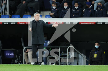 2022-03-20 - Carlo Ancelotti, coach of Real Madrid during the Spanish championship La Liga football match between Real Madrid and FC Barcelona on March 20, 2022 at Santiago Bernabeu stadium in Madrid, Spain - REAL MADRID VS FC BARCELONA - SPANISH LA LIGA - SOCCER