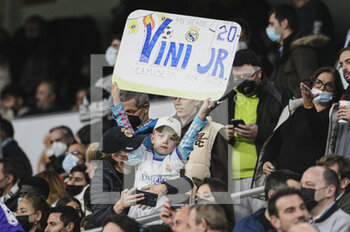 2022-04-09 - 09.04.2022, Madrid, Spain. Fan with a banner supporting Vinicius Jr during the LaLiga Santander match between Real Madrid and Getafe CF at Santiago Bernabeu on 09 April 2022 in Madrid Spain. - REAL MADRID VS GETAFE CF - SPANISH LA LIGA - SOCCER