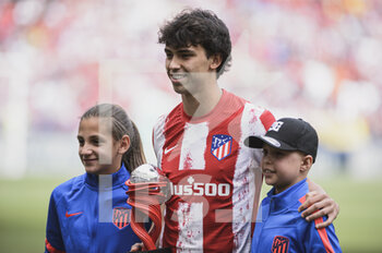 2022-04-17 - 17.04.2022, Madrid, Spain. Joao Felix of Atletico de Madrid j received the league player of the month trophy during the LaLiga Santander match between Club Atletico de Madrid and RCD Espanyol de Barcelona at Wanda Metropolitano on 17 April 2022 in Madrid, Spain. - CLUB ATLETICO DE MADRID VS RCD ESPANYOL DE BARCELONA - SPANISH LA LIGA - SOCCER