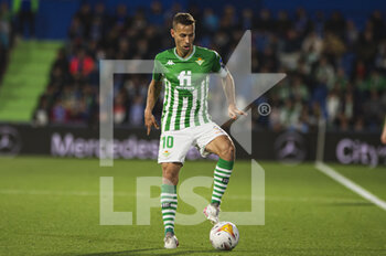 2022-05-02 - 30.04.2022, Madrid, Spain. Sergio Canales of Real Betis in action during the LaLiga Santander match between Getafe Cf and Real Betis at Estadio Coliseum Alfonso Perez on 2 May 2022 in Getafe, Spain. - GETAFE CF VS REAL BETIS - SPANISH LA LIGA - SOCCER