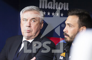 2022-05-08 - 30.04.2022, Madrid, Spain. Real Madrid Head Coach Carlo Ancelotti getting into the field during the LaLiga Santander match between Atletico de Madrid and Real Madrid at Wanda Metropolitano on 8 May 2022 in Madrid, Spain. - ATLETICO DE MADRID VS REAL MADRID - SPANISH LA LIGA - SOCCER