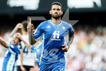 2022-05-10 - Willian Jose of Real Betis celebrates a goal during the Spanish championship La Liga football match between Valencia CF and Real Betis Balonpie on May 10, 2022 at the Mestalla Stadium in Valencia, Spain - VALENCIA CF VS REAL BETIS BALONPIE - SPANISH LA LIGA - SOCCER