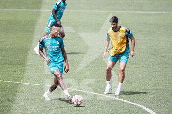 2022-05-24 - 24.05.2022, Madrid, Spain. Eder Militao of Real Madrid CF looks to pass the ball during open media day Real Madrid at Ciudad deportiva Real Madrid on 24 Mal 2022 in Madrid Spain. - OPEN MEDIA DAY REAL MADRID - SPANISH LA LIGA - SOCCER