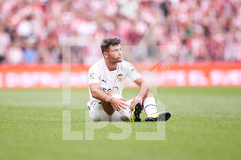 2022-08-21 - Hugo Duro of Valencia CF reacts during the Spanish championship La Liga football match between Athletic Club and Valencia CF on August 21, 2022 at San Mames stadium in Bilbao, Spain - FOOTBALL - SPANISH CHAMP - ATHLETIC BILBAO V VALENCIA - SPANISH LA LIGA - SOCCER