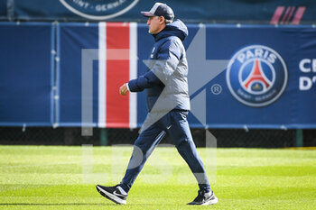 2022-10-10 - Christophe GALTIER of PSG during the training of the Paris Saint-Germain team on October 10, 2022 at Camp des Loges in Saint-Germain-en-Laye near Paris, France - FOOTBALL - TRAINING OF THE PARIS SG TEAM - SPANISH LA LIGA - SOCCER