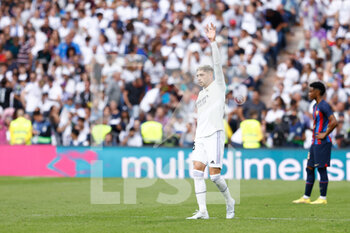 2022-10-16 - Federico Valverde of Real Madrid celebrates a goal 2-0 during the Spanish championship La Liga football match between Real Madrid and FC Barcelona on October 16, 2022 at Santiago Bernabeu stadium in Madrid, Spain - FOOTBALL - SPANISH CHAMP - REAL MADRID V FC BARCELONA - SPANISH LA LIGA - SOCCER