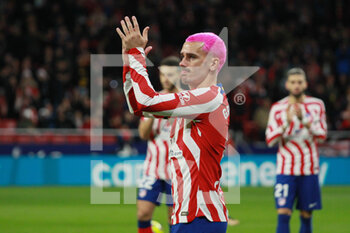 2022-12-29 - Antoine Griezmann of Atletico de Madrid of Atletico de Madrid is honored for his second place in the Qatar 2022 World Cup with his national team during the Spanish championship La Liga football match between Atletico de Madrid and Elche CF on December 29, 2022 at Civitas Metropolitano stadium in Madrid, Spain - FOOTBALL - SPANISH CHAMP - ATLETICO MADRID V ELCHE - SPANISH LA LIGA - SOCCER