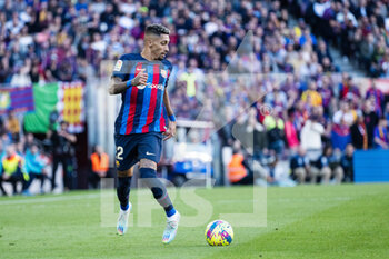 2022-12-31 - Raphinha of FC Barcelona during the Spanish championship La Liga football match between FC Barcelona and RCD Espanyol on December 31, 2022 at Spotify Camp Nou stadium in Barcelona, Spain - FOOTBALL - SPANISH CHAMP - FC BARCELONA V RCD ESPANYOL - SPANISH LA LIGA - SOCCER