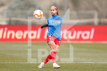 2022-01-23 - Deyna Castellanos of Atletico de Madrid warms up during the Spanish Women Supercup, Final football match between FC Barcelona and Atletico de Madrid on January 23, 2022 at Ciudad del Futbol in Las Rozas, Madrid, Spain - FC BARCELONA VS ATLETICO DE MADRID - SPANISH PRIMERA DIVISION WOMEN - SOCCER
