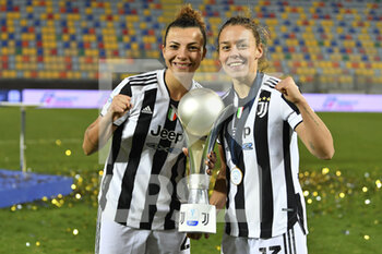 2022-01-08 - Arianna Caruso and Lisa Boattin of Juventus Women during the Women's Italian Supercup Final between F.C. Juventus and A.C. Milan at the Benito Stirpe Stadium on 8th of January, 2022 in Frosinone, Italy. - FINAL - JUVENTUS WOMEN VS AC MILAN - WOMEN SUPERCOPPA - SOCCER