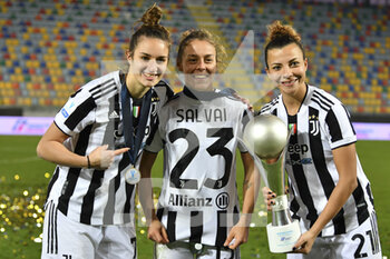 2022-01-08 - Martina Lenzini, Cecilia Salvai and Arianna Caruso of Juventus Women during the Women's Italian Supercup Final between F.C. Juventus and A.C. Milan at the Benito Stirpe Stadium on 8th of January, 2022 in Frosinone, Italy. - FINAL - JUVENTUS WOMEN VS AC MILAN - WOMEN SUPERCOPPA - SOCCER
