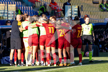 2022-11-05 - Roma Valentina Giacinti Goal Celebration  - FINAL - JUVENTUS FC VS AS ROMA - WOMEN SUPERCOPPA - SOCCER