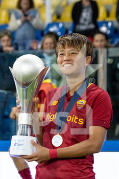 2022-11-05 - Roma Moeka Minami Cup Celebration - FINAL - JUVENTUS FC VS AS ROMA - WOMEN SUPERCOPPA - SOCCER