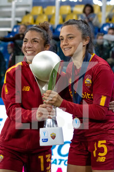2022-11-05 - Roma´s Elisa Bartoli and Annamaria Serturini Cup Celebration - FINAL - JUVENTUS FC VS AS ROMA - WOMEN SUPERCOPPA - SOCCER