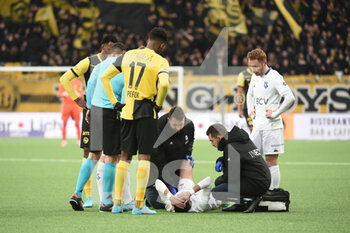 2022-04-09 - April 9th, 2022, Bern, Wankdorf, Super League: BSC Young Boys - FC Lausanne-Sport, #20 Hicham Mahou (Lausanne) is down after a duel and has to be replaced. - BSC YOUNG BOYS VS FC LAUSANNE-SPORT - SWISS SUPER LEAGUE - SOCCER