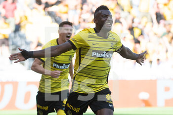 2022-07-31 - July 31, 2022, Bern, Wankdorf, Swiss Super League: BSC Young Boys - Grasshopper Club Zurich, #18 Jean-Pierre Nsame (Young Boys) is happy about his goal to make it 1-0. - SWISS SUPER LEAGUE: BSC YOUNG BOYS - GRASSHOPPER CLUB ZURICH - SWISS SUPER LEAGUE - SOCCER