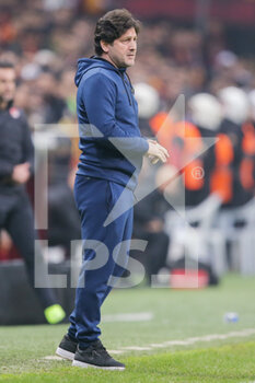 2022-12-25 - Coach Fatih Tekke of Istanbulspor during the Turkish championship, Super Lig football match between Galatasaray and Istanbulspor AS on December 25, 2022 at the NEF Stadyumu in Istanbul, Turkey - FOOTBALL - TURKISH CHAMP - GALATASARAY V ISTANBULSPOR - TURKISH SUPER LEAGUE - SOCCER