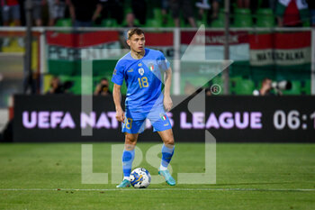 2022-06-07 - Italy's Nicolò Barella portrait in action - ITALY VS HUNGARY - UEFA NATIONS LEAGUE - SOCCER