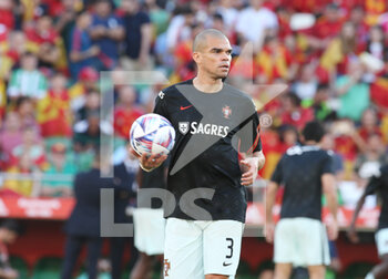 2022-06-02 - Pepe of Portugal warms up during the UEFA Nations League, League A - Group A2 football match between Spain and Portugal on June 2, 2022 at Benito Villamarin stadium in Sevilla, Spain - FOOTBALL - NATIONS LEAGUE - SPAIN V PORTUGAL - UEFA NATIONS LEAGUE - SOCCER