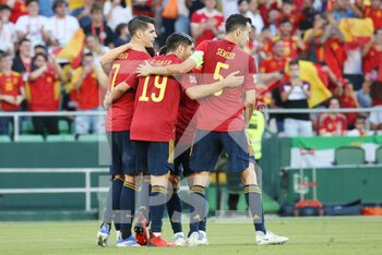 2022-06-02 - Alvaro Morata of Spain celebrates a goal 1-0 with teammates during the UEFA Nations League, League A - Group A2 football match between Spain and Portugal on June 2, 2022 at Benito Villamarin stadium in Sevilla, Spain - FOOTBALL - NATIONS LEAGUE - SPAIN V PORTUGAL - UEFA NATIONS LEAGUE - SOCCER