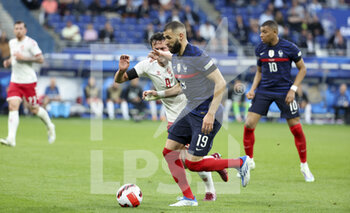 2022-06-03 - Karim Benzema of France during the UEFA Nations League League A - Group 1 football match between France and Denmark on June 3, 2022 at Stade de France in Saint-Denis near Paris, France - FOOTBALL - NATIONS LEAGUE - FRANCE V DENMARK - UEFA NATIONS LEAGUE - SOCCER