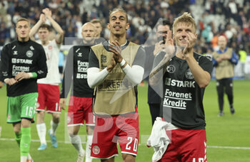 2022-06-03 - Yussuf Poulsen, Daniel Wass of Denmark celebrate the victory following the UEFA Nations League League A - Group 1 football match between France and Denmark on June 3, 2022 at Stade de France in Saint-Denis near Paris, France - FOOTBALL - NATIONS LEAGUE - FRANCE V DENMARK - UEFA NATIONS LEAGUE - SOCCER