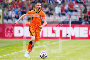 2022-06-03 - Steven Berghuis of the Netherlands during the UEFA Nations League 2022, League A Group 4 football match between Belgium and Netherlands on June 3, 2022 at the King Baudouin Stadium in Brussels, Belgium - FOOTBALL - NATIONS LEAGUE 2022 - BELGIUM V NETHERLANDS - UEFA NATIONS LEAGUE - SOCCER