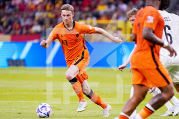 2022-06-03 - Frenkie de Jong of the Netherlands during the UEFA Nations League 2022, League A Group 4 football match between Belgium and Netherlands on June 3, 2022 at the King Baudouin Stadium in Brussels, Belgium - FOOTBALL - NATIONS LEAGUE 2022 - BELGIUM V NETHERLANDS - UEFA NATIONS LEAGUE - SOCCER