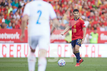 12/06/2022 - Carlos Soler of Spain during the UEFA Nations League 2022, League A - Group 2 football match between Spain and Czech Republic on June 12, 2022 at the La Rosaleda Stadium in Malaga, Spain - FOOTBALL - NATIONS LEAGUE 2022 - SPAIN V CZECH REPUBLIC - UEFA NATIONS LEAGUE - CALCIO