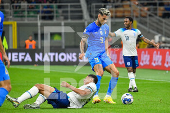 23/09/2022 - England's Jude Bellingham is fouled by Italy's Gianluca Scamacca - ITALY VS ENGLAND - UEFA NATIONS LEAGUE - CALCIO