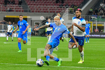23/09/2022 - Italy's Federico D'imbarco shots on goal - ITALY VS ENGLAND - UEFA NATIONS LEAGUE - CALCIO