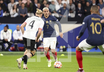 2022-09-22 - Antoine Griezmann of France during the UEFA Nations League, League A - Group 1 football match between France and Austria on September 22, 2022 at Stade de France in Saint-Denis near Paris, France - FOOTBALL - NATIONS LEAGUE - FRANCE V AUSTRIA - UEFA NATIONS LEAGUE - SOCCER